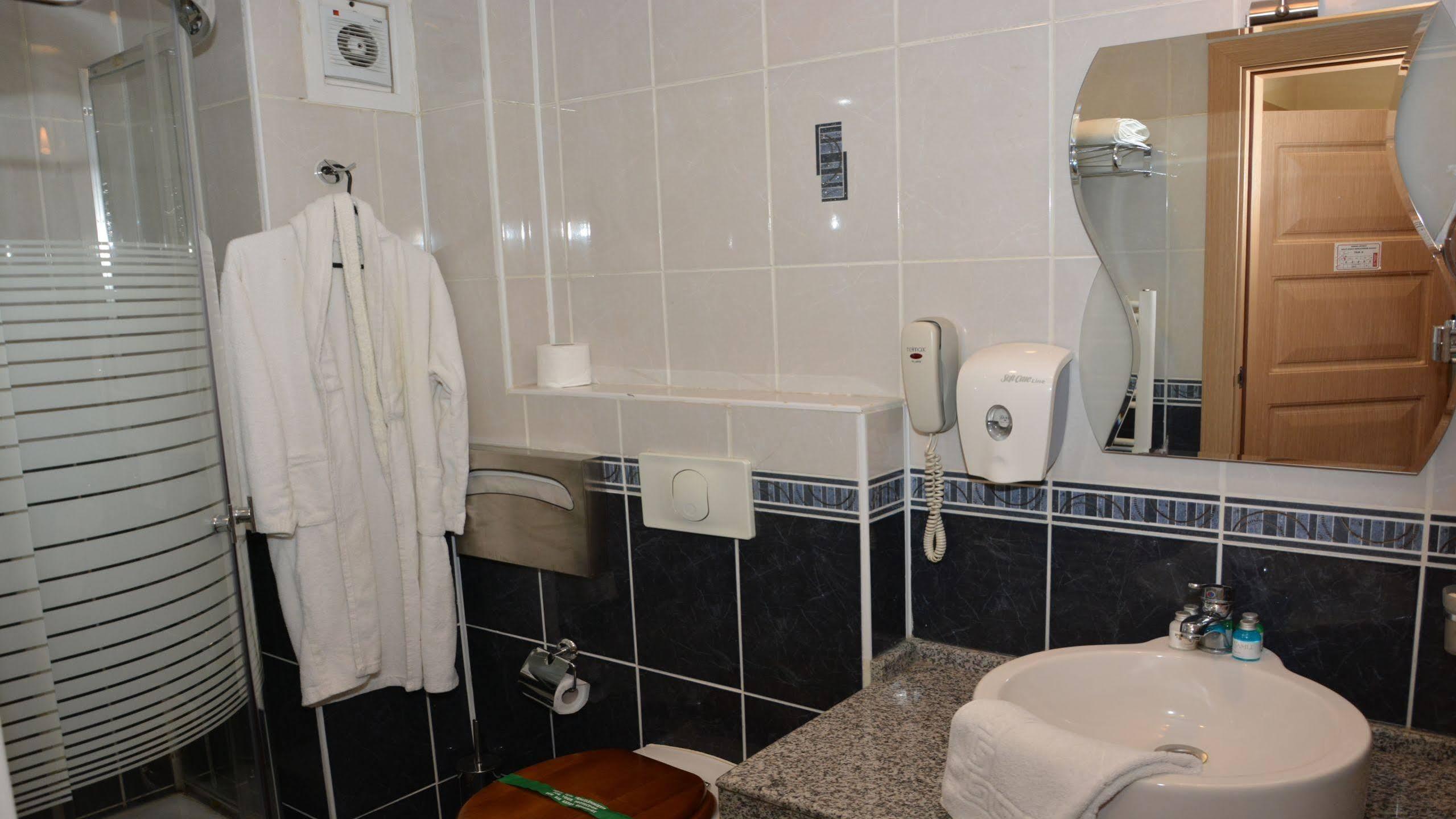 Hangover Central Hotel Eskişehir Eksteriør billede